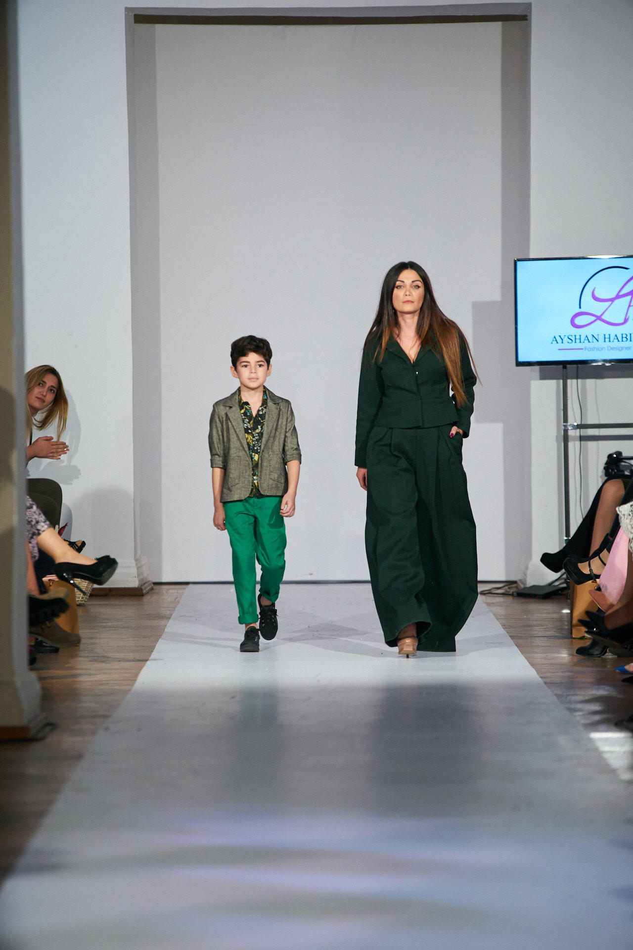 От дерзости к морю спокойствия: второй день Azerbaijan Fashion Week (ФОТО)