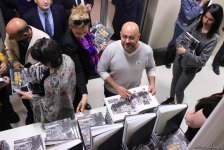 25 лет в сталинских лагерях… Xalq Bank презентовал книгу об удивительном художнике Алекпере  Рзакулиеве (ФОТО)