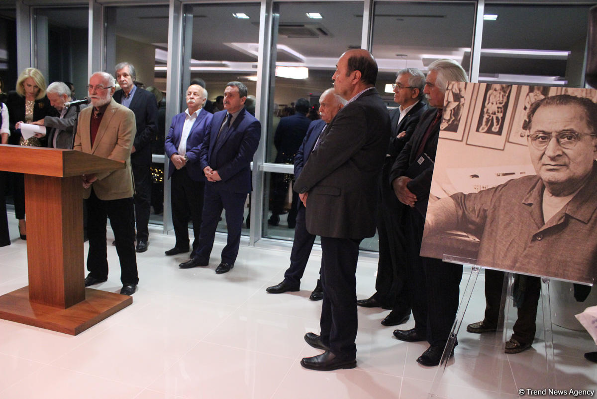 25 лет в сталинских лагерях… Xalq Bank презентовал книгу об удивительном художнике Алекпере  Рзакулиеве (ФОТО)