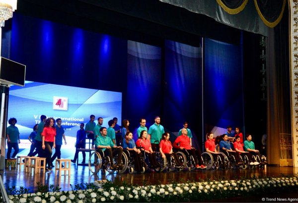 В Баку проходит V международная театральная конференция (ФОТО)