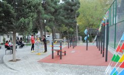 Вице-президент Фонда Гейдара Алиева Лейла Алиева в рамках проекта "Наш двор" приняла участие в открытии благоустроенного двора и массовой посадке деревьев (ФОТО)