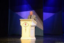 Без ограничений! Оригинальные этюды на открытии Бакинской международной театральной конференции (ФОТО)