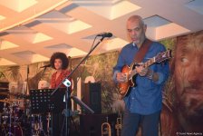 Пылающая семба и страстная кизомба в вечернем Баку от Африканского Стинга (ФОТО/ВИДЕО)