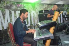 Пылающая семба и страстная кизомба в вечернем Баку от Африканского Стинга (ФОТО/ВИДЕО)