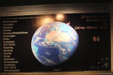 Застенчивый мальчик из розового будущего, или Влияние соцсетей на  азербайджанское общество (ФОТО)