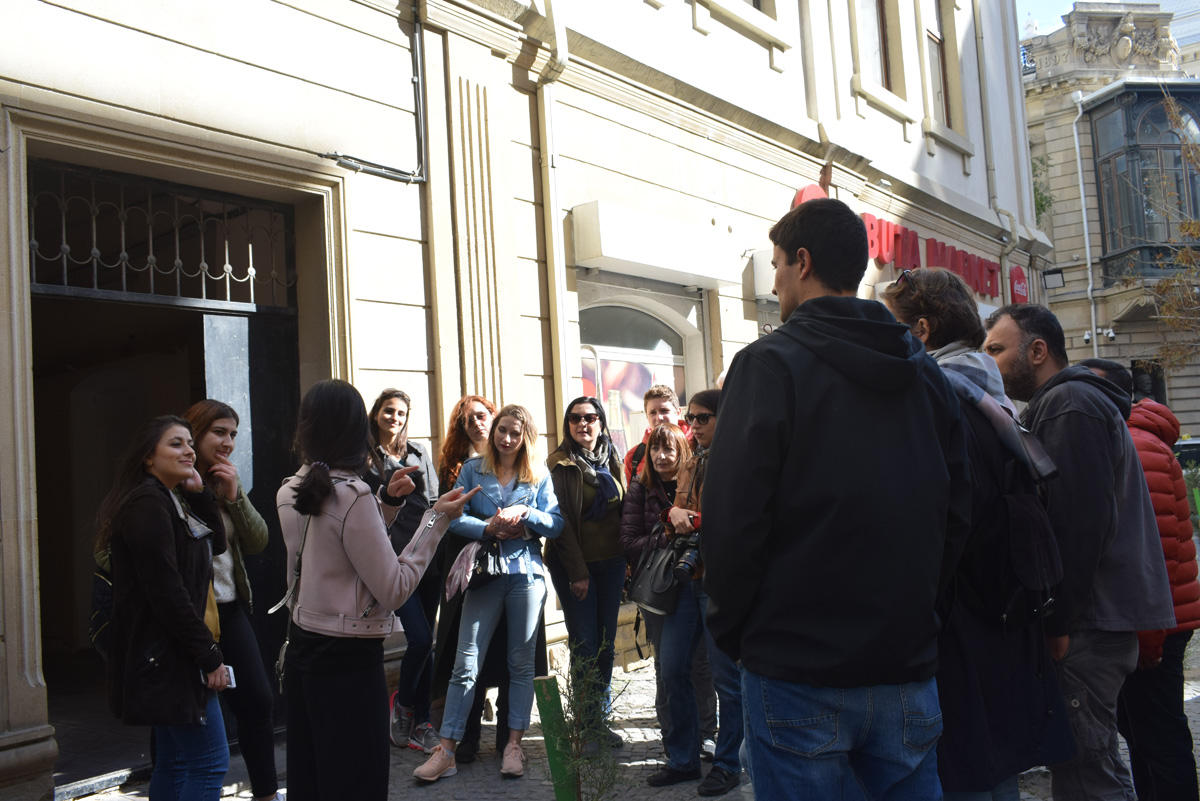 Скрытые улицы Баку - специальные маршруты по историческому центру (ФОТО)