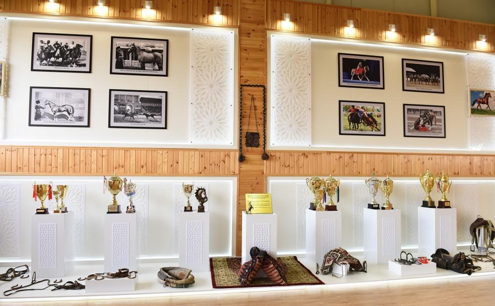 Президент Ильхам Алиев и Первая леди Мехрибан Алиева приняли участие в открытии Карабахского коневодческого комплекса (ФОТО)