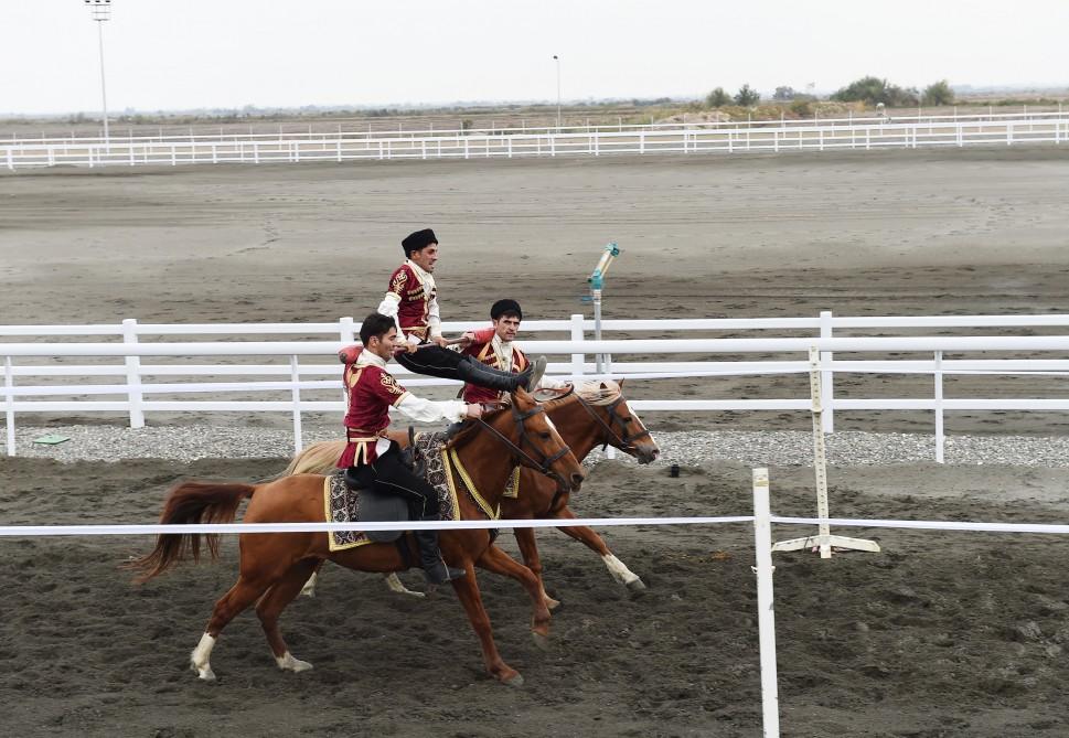 Президент Ильхам Алиев и Первая леди Мехрибан Алиева приняли участие в открытии Карабахского коневодческого комплекса (ФОТО)