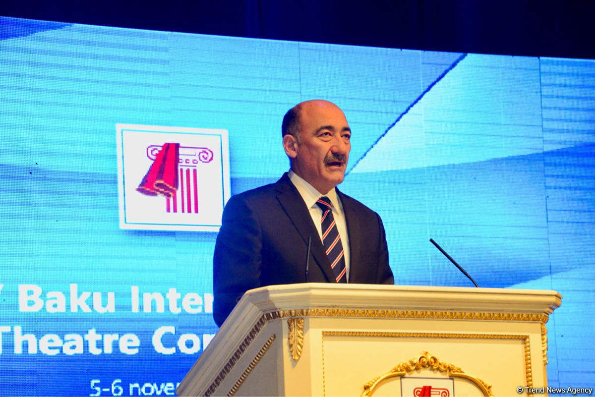 В Баку проходит V международная театральная конференция (ФОТО)