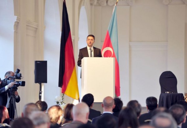 При поддержке Фонда Гейдара Алиева в Берлине прошла научная конференция, посвященная 100-летию АДР (ФОТО)