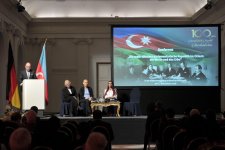 При поддержке Фонда Гейдара Алиева в Берлине прошла научная конференция, посвященная 100-летию АДР (ФОТО)