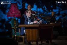 Владимир Высоцкий с азербайджанским акцентом рассказывает о блюде кутум-левенги (ВИДЕО, ФОТО)