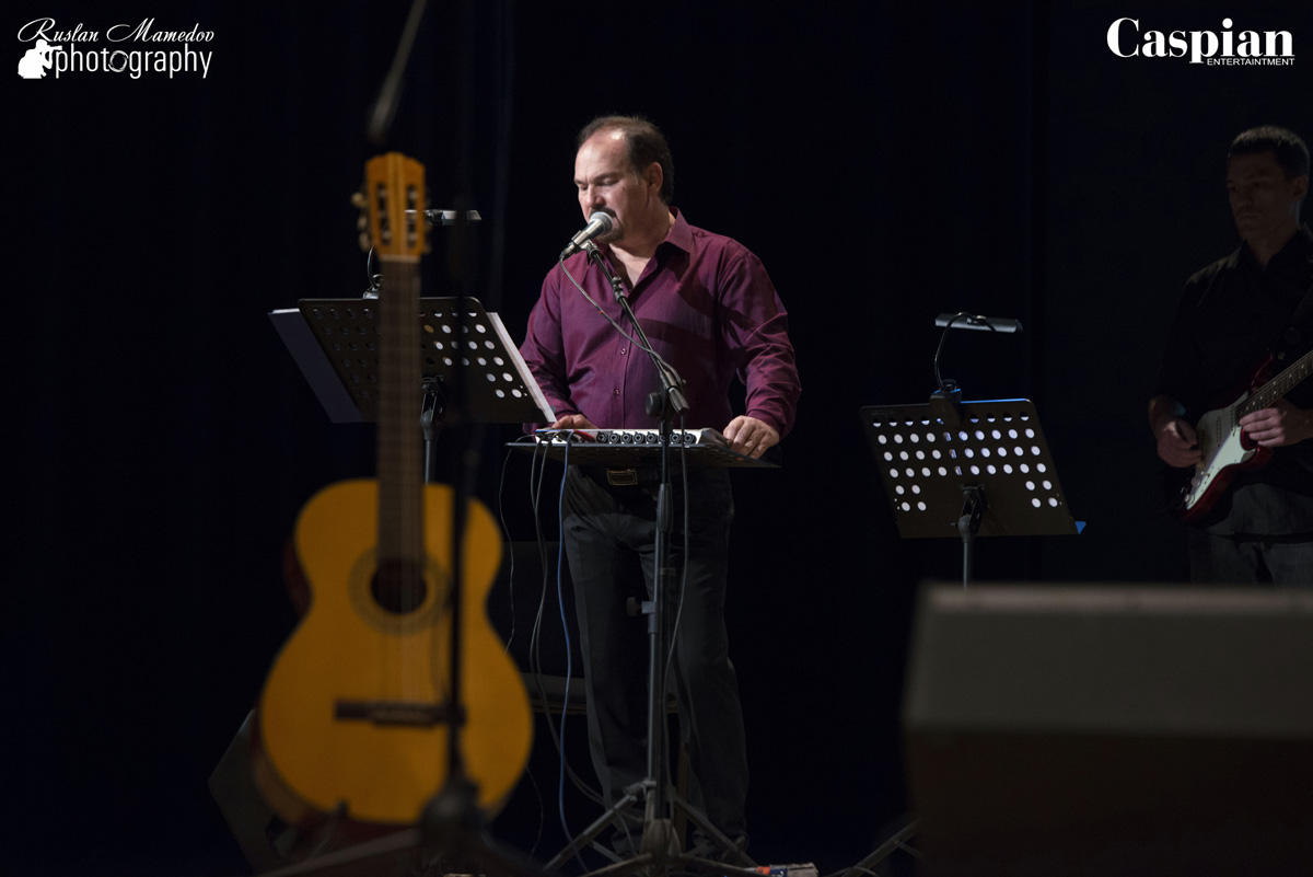 Владимир Высоцкий с азербайджанским акцентом рассказывает о блюде кутум-левенги (ВИДЕО, ФОТО)