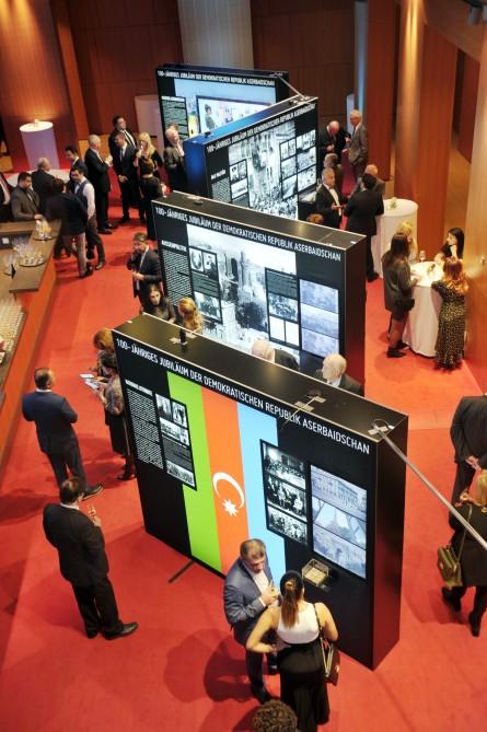 При организации Фонда Гейдара Алиева в Берлине прошло мероприятие, посвященное 100-летию АДР (ФОТО)