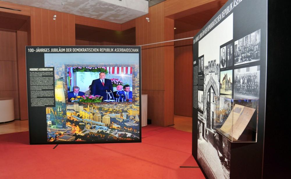 При организации Фонда Гейдара Алиева в Берлине прошло мероприятие, посвященное 100-летию АДР (ФОТО)
