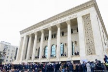 Народную артистку Амалию Панахову аплодисментами проводили в последний путь (ФОТО)