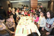 Азербайджанская промкорпорация организовала мероприятие для детей по случаю Дня Государственного флага (ФОТО)