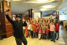 Азербайджанская промкорпорация организовала мероприятие для детей по случаю Дня Государственного флага (ФОТО)