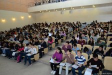 В Бакинском филиале МГУ имени М.В.Ломоносова прошел уникальный Международный географический диктант-2018 (ФОТО)