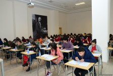 В Бакинском филиале МГУ имени М.В.Ломоносова прошел уникальный Международный географический диктант-2018 (ФОТО)