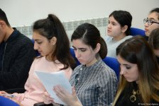 В Бакинском филиале МГУ имени М.В.Ломоносова прошел уникальный Международный географический диктант-2018 (ФОТО)