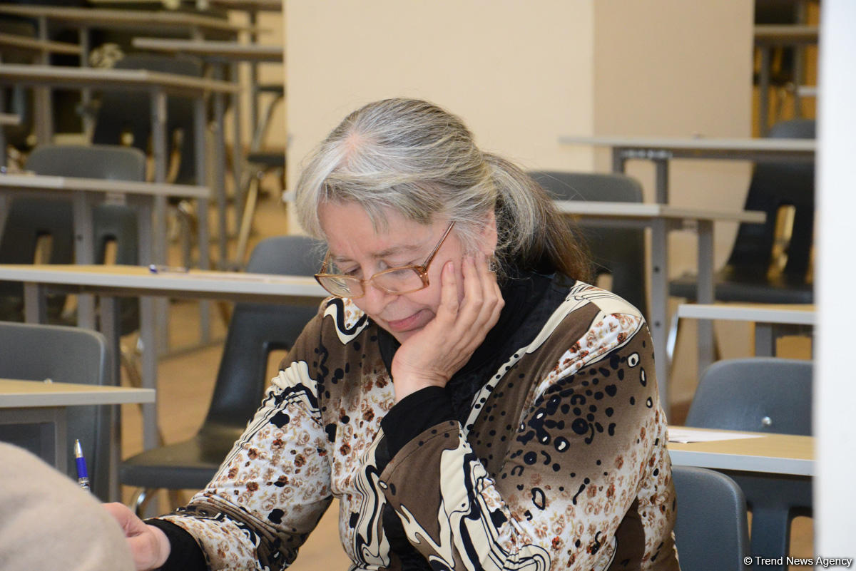 В Бакинском филиале МГУ имени М.В.Ломоносова прошел уникальный Международный географический диктант-2018 (ФОТО)