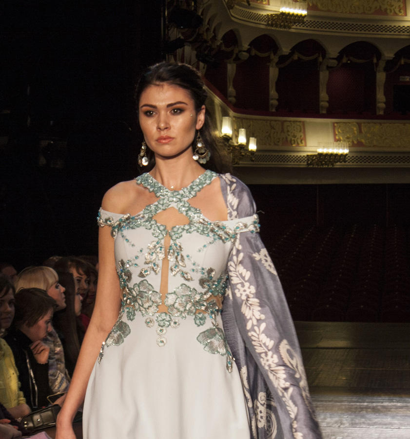 Caspian Rose Фахрии Халафовой после Италии покорила Россию (ВИДЕО, ФОТО)