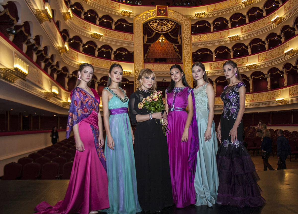 Caspian Rose Фахрии Халафовой после Италии покорила Россию (ВИДЕО, ФОТО)