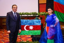 Фатима Фаталиева представила проект, посвященный Дню Государственного флага (ФОТО/ВИДЕО)