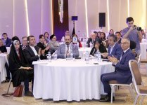 При поддержке Фонда Гейдара Алиева в Азербайджане реализуются проекты по обеспечению детей с сахарным диабетом препаратами инсулина (ФОТО)