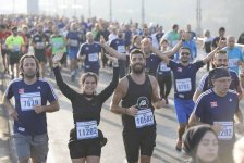 Азербайджанка пробежала по Босфорскому мосту из Азии в Европу, установив рекорд  (ФОТО)