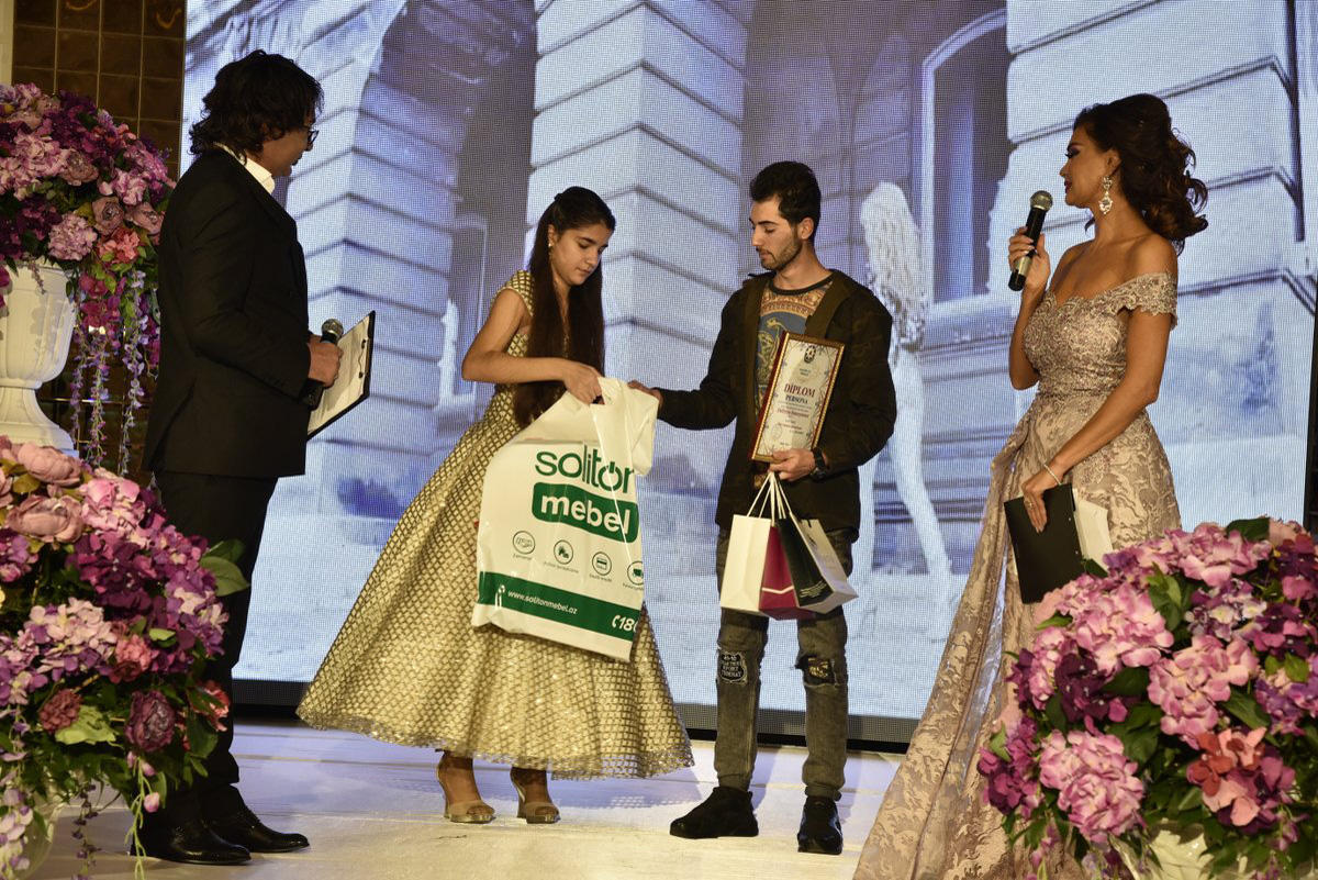 В Баку названы лучшие радио- и телеведущие (ФОТО)