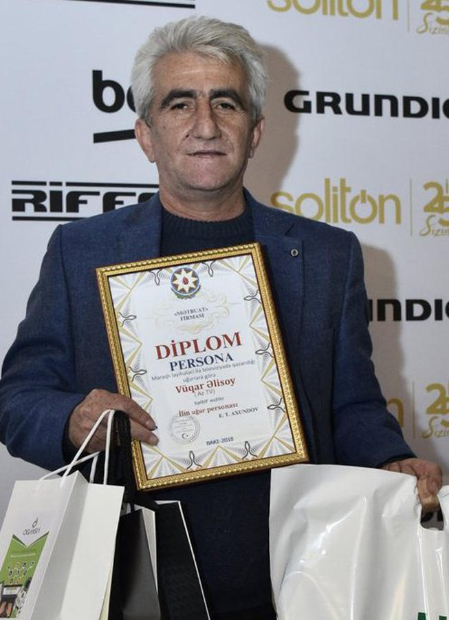 В Баку названы лучшие радио- и телеведущие (ФОТО)