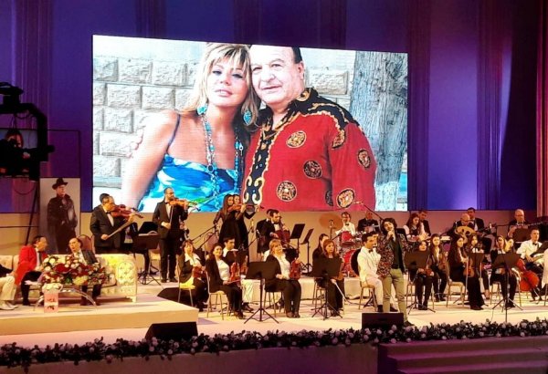 Корифей азербайджанской эстрады Ялчын Рзазаде отметил юбилей (ВИДЕО, ФОТО)