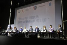 Азербайджанские бизнес-леди зажгли зеленый свет (ФОТО)