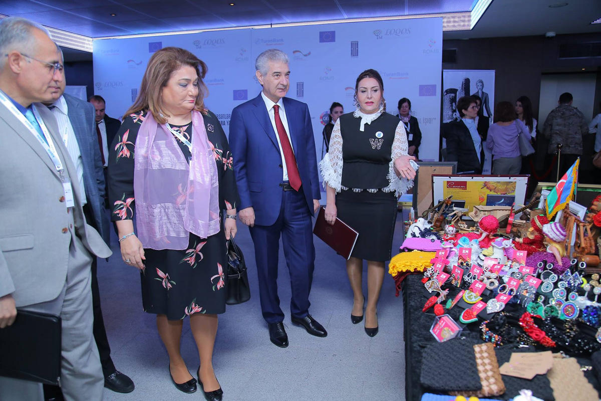 Азербайджанские бизнес-леди зажгли зеленый свет (ФОТО)