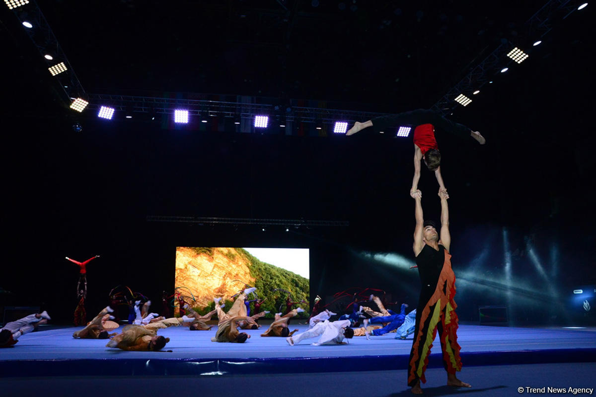 В Баку прошла церемония открытия Кубка мира по акробатической гимнастике (ФОТОРЕПОРТАЖ)