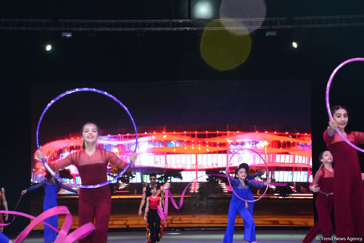 В Баку прошла церемония открытия Кубка мира по акробатической гимнастике (ФОТОРЕПОРТАЖ)