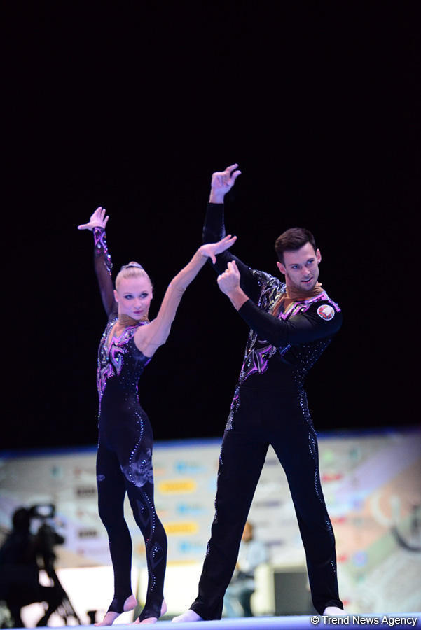 В Баку прошла церемония открытия Кубка мира по акробатической гимнастике (ФОТОРЕПОРТАЖ)