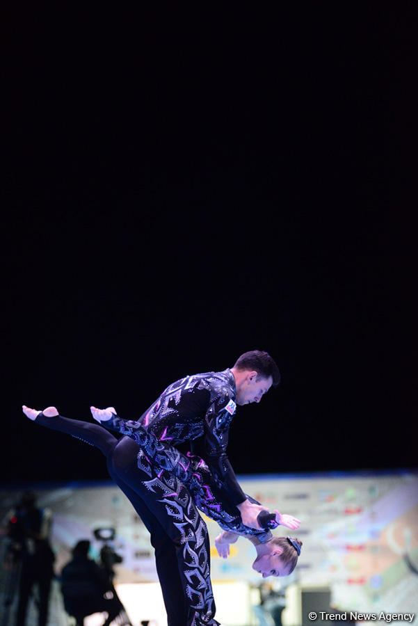 В Баку прошла церемония открытия Кубка мира по акробатической гимнастике (ФОТОРЕПОРТАЖ)