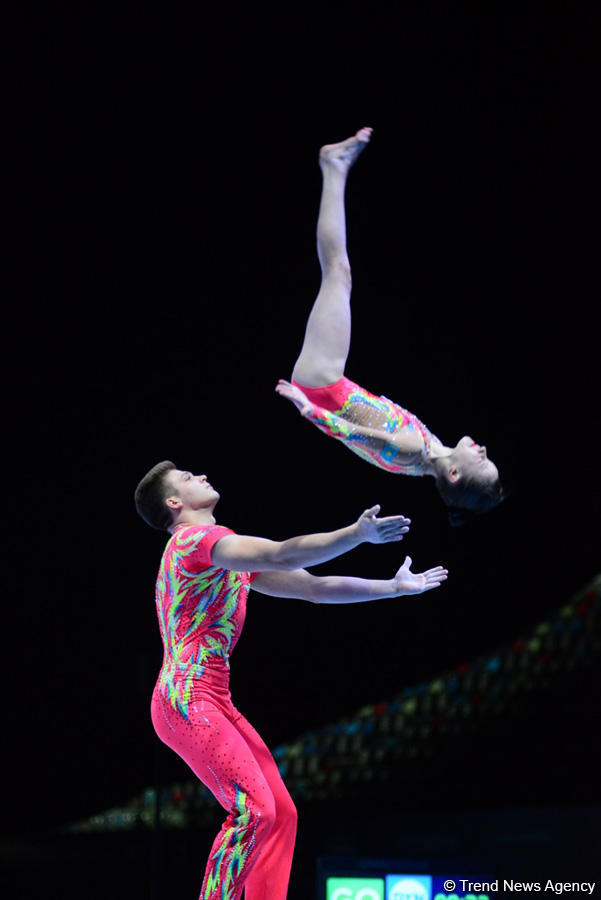 В Баку прошла церемония открытия Кубка мира по акробатической гимнастике (ФОТОРЕПОРТАЖ)