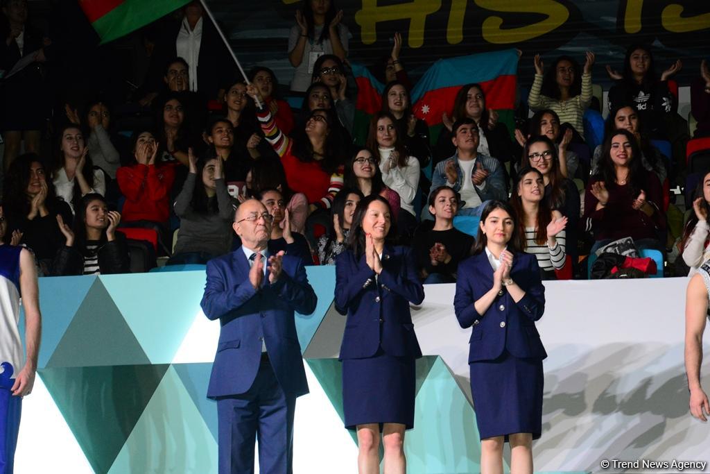 Состоялась церемония награждения победителей и призеров Кубка мира по акробатической гимнастике в Баку (ФОТО)