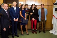 Вице-президент Фонда Гейдара Алиева Лейла Алиева приняла участие в торжественной церемонии открытия бюста Насими в Москве (ФОТО)