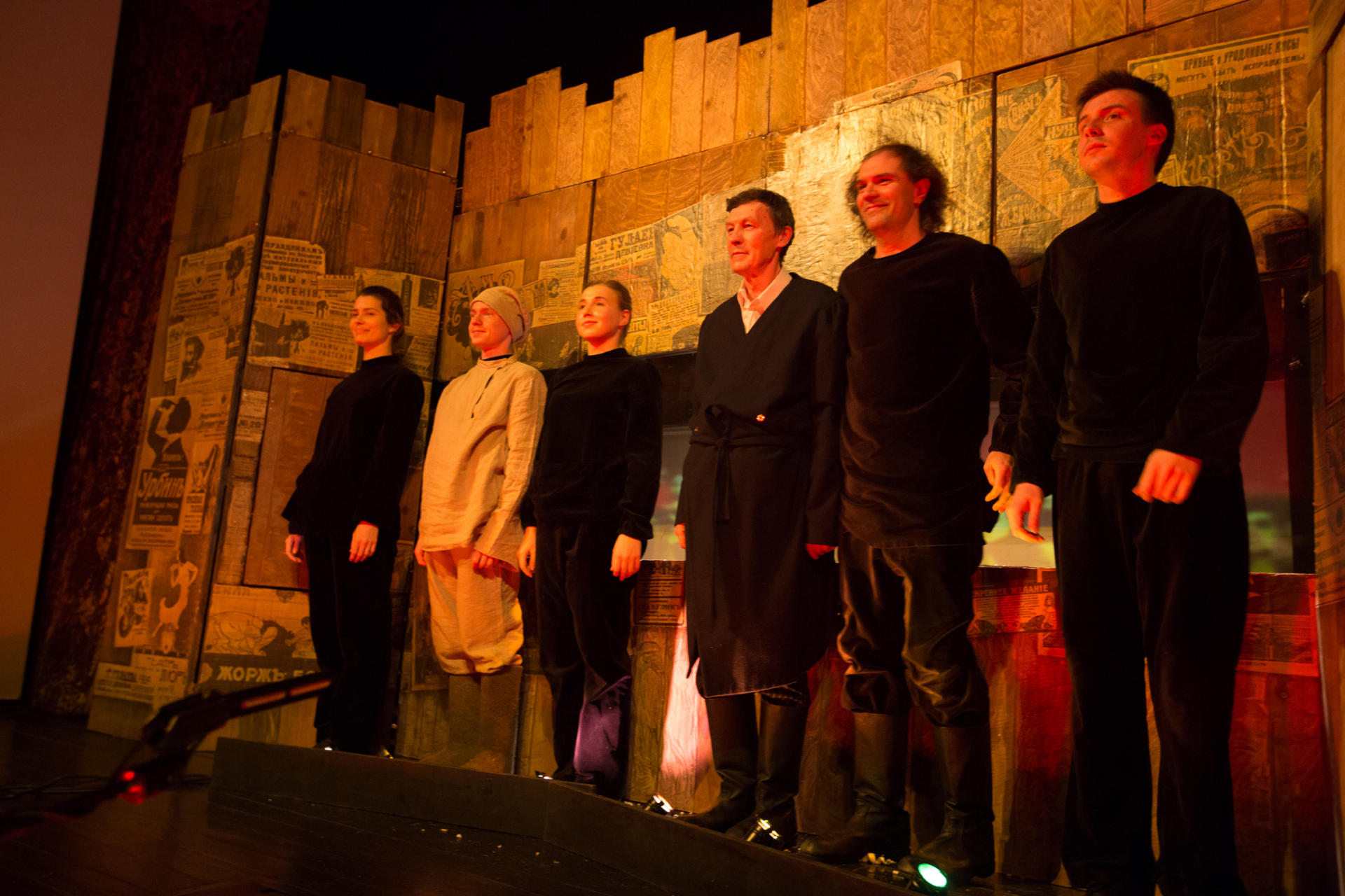 Каштанка в Баку: помесь такса с дворняжкой – очень похожая мордой на лисицу (ФОТО)