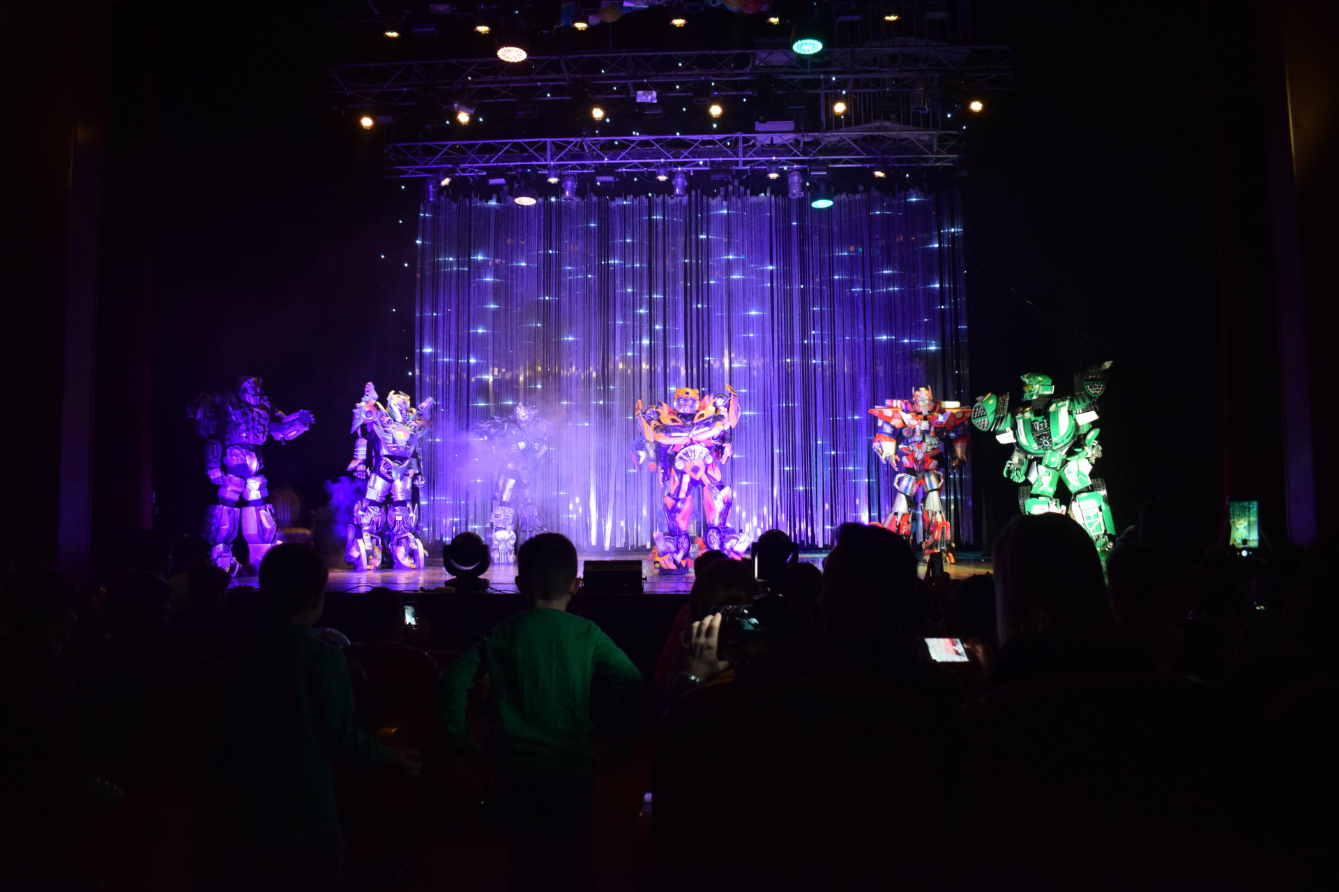 Автоботы и десептиконы прилетят в Баку (ФОТО, ВИДЕО)