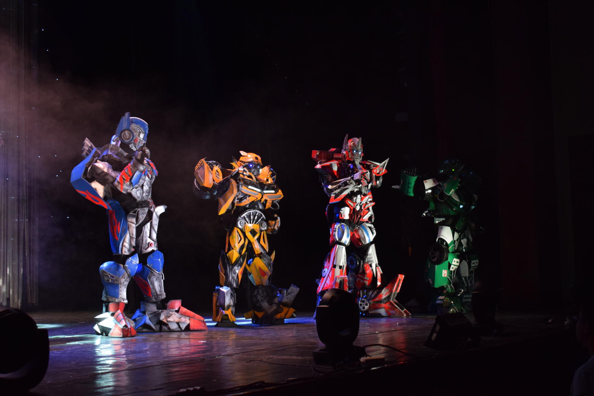 Автоботы и десептиконы прилетят в Баку (ФОТО, ВИДЕО)