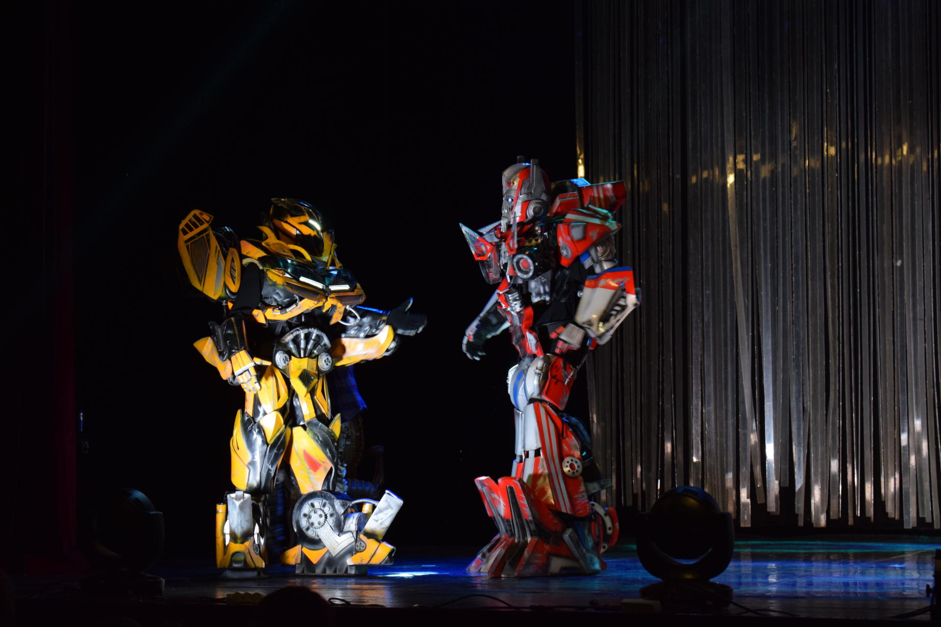 Автоботы и десептиконы прилетят в Баку (ФОТО, ВИДЕО)