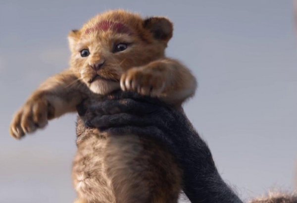 Disney опубликовала тизер фильма "Король лев"