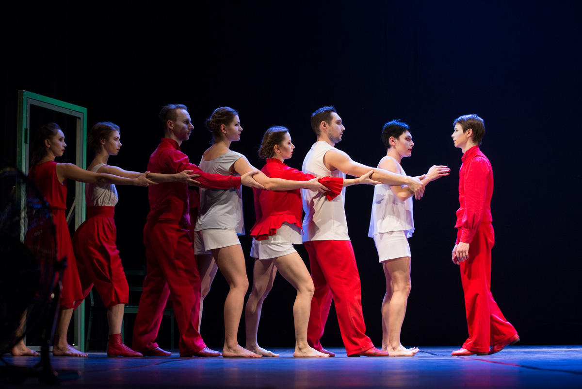 В Баку показали "Идиота" Достоевского в танце (ФОТО)