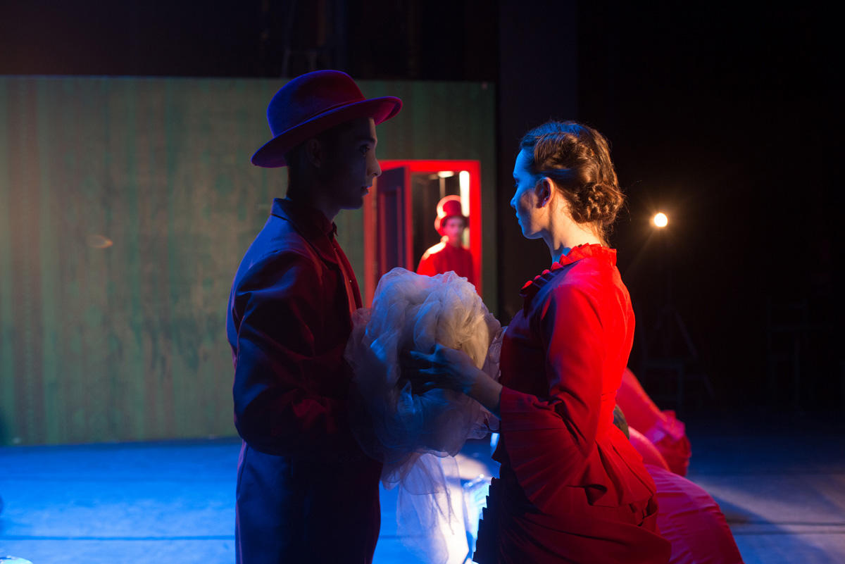 В Баку показали "Идиота" Достоевского в танце (ФОТО)